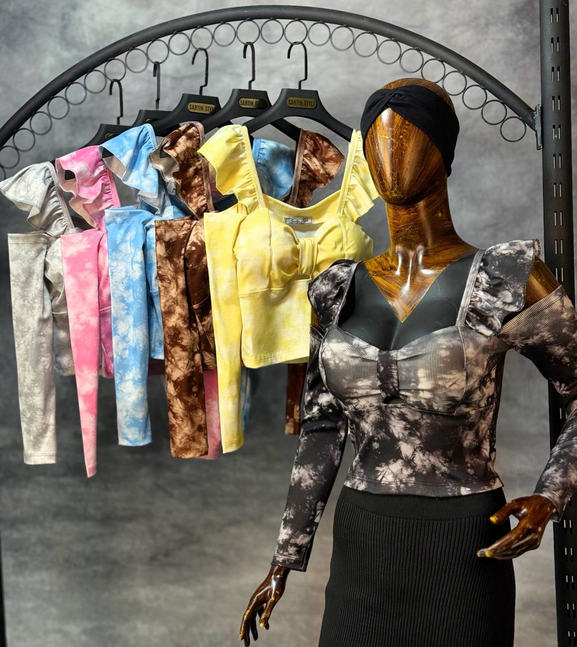 بلوز کاپدار سرشانه چیندارآبرنگی (عمده)