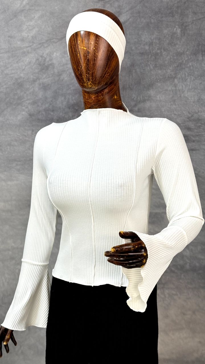 بلوز یقه ایستاده آستین کلوش(عمده)