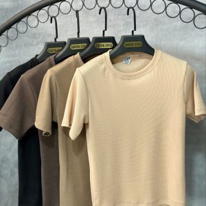 بلوز یقه گرد ساده بیسیک(رنگای نود عمده)