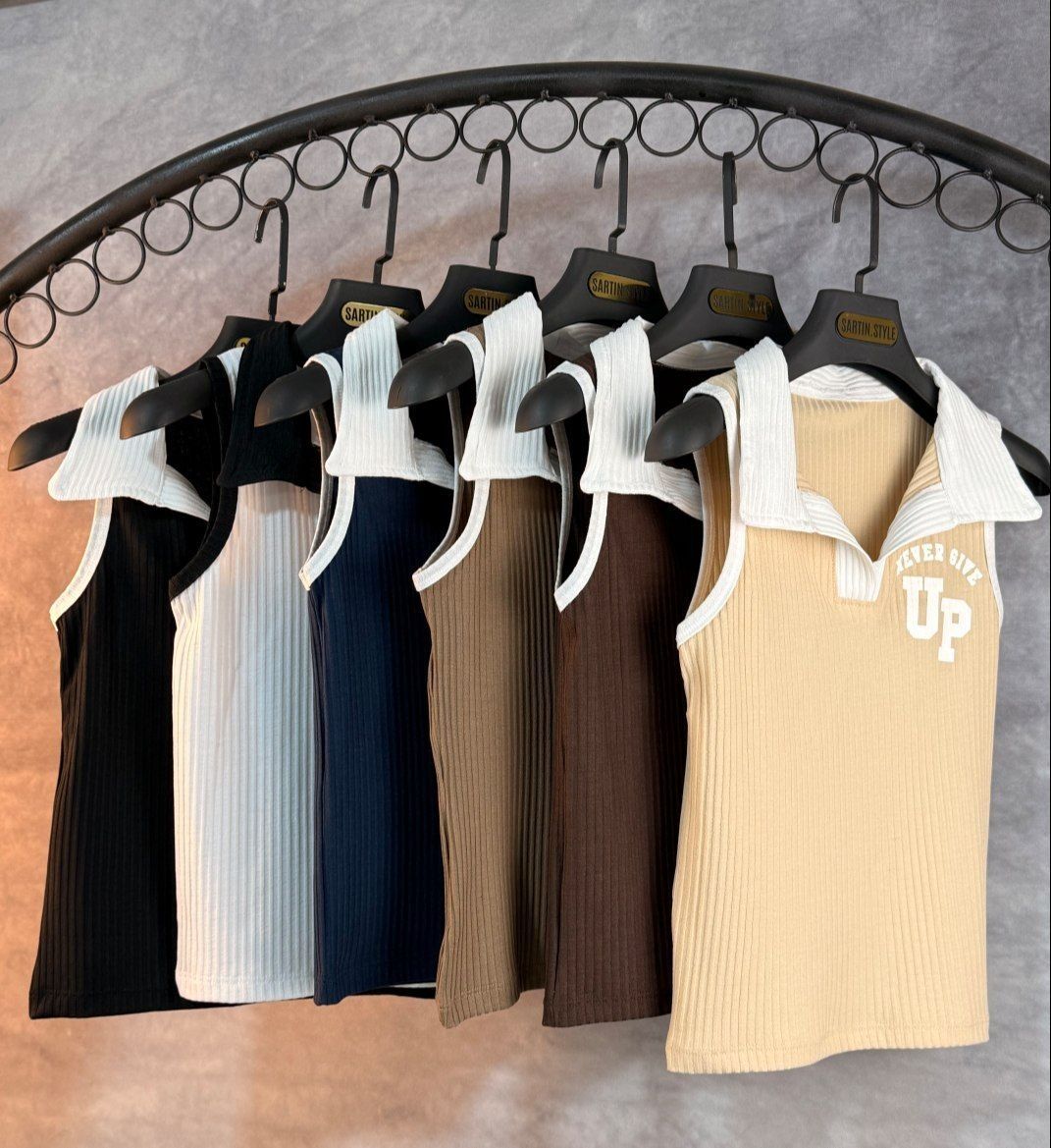 تاپ يقه شکاری NEVER GIVE UP(عمده)